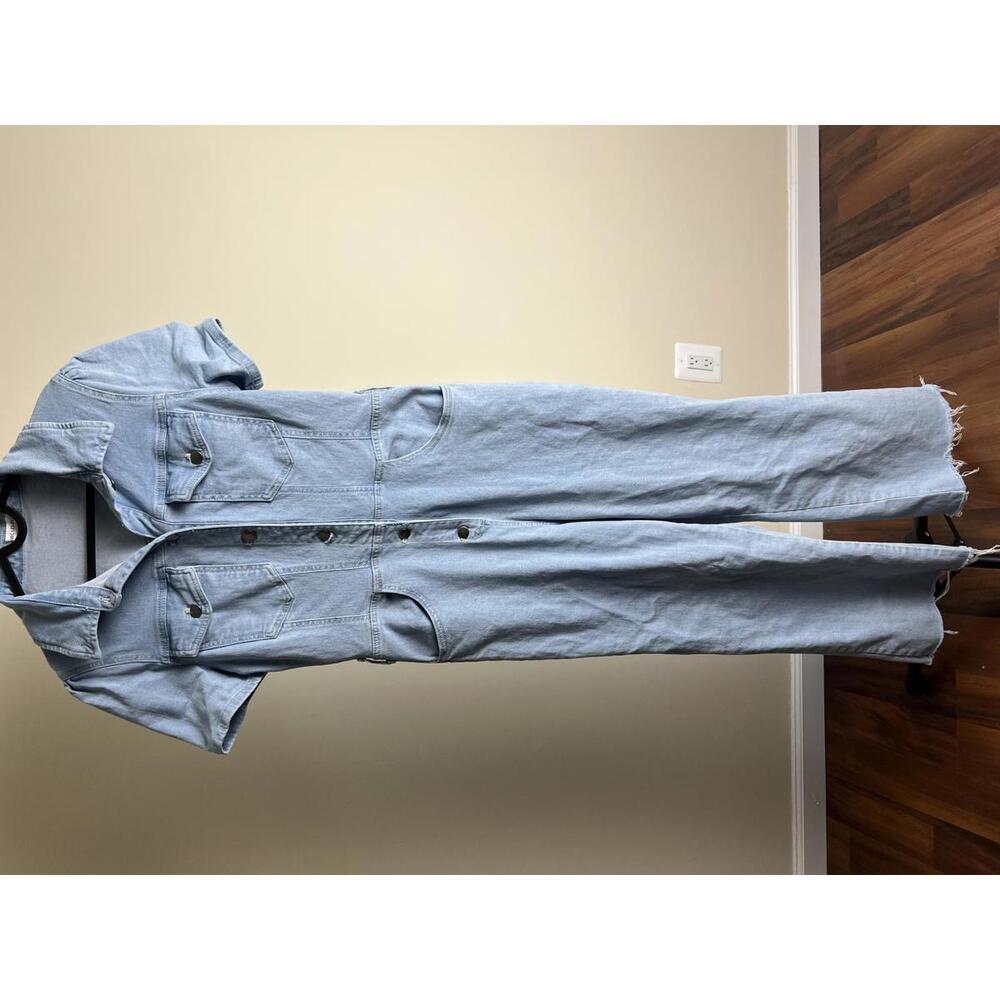 Avec Les Filles Light Wash Denim Utility Jumpsuit Cropped Raw Hem Small